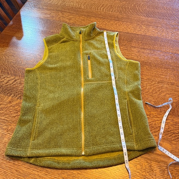Duluth Trading Co Mustard Yellow Fleece Vest - Picture 10 of 10